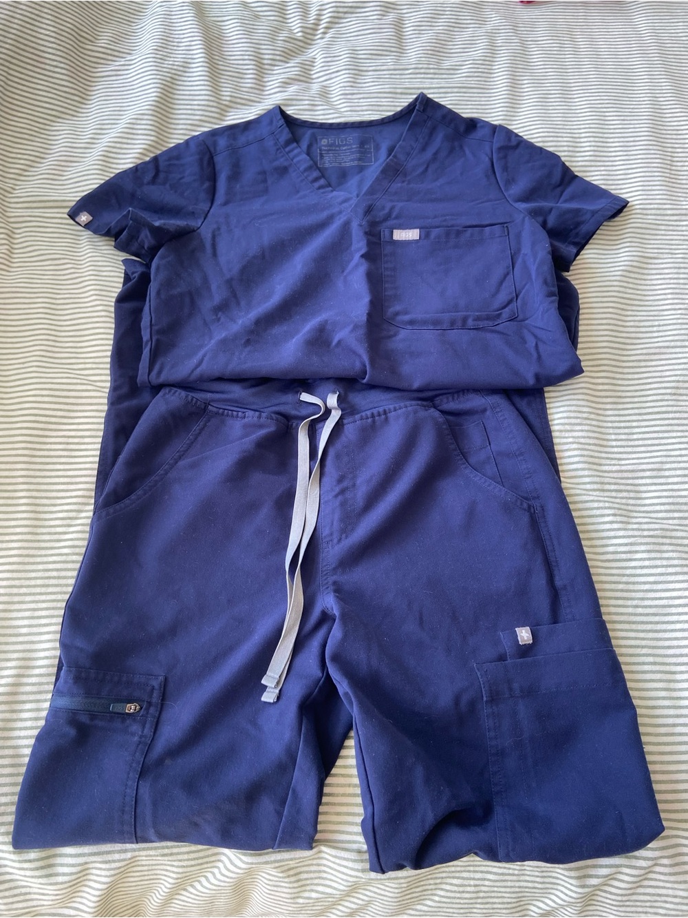 Figs Navy Blue Scrub Set Yola High Waisted Pants XS Tall + Catarina Top XS